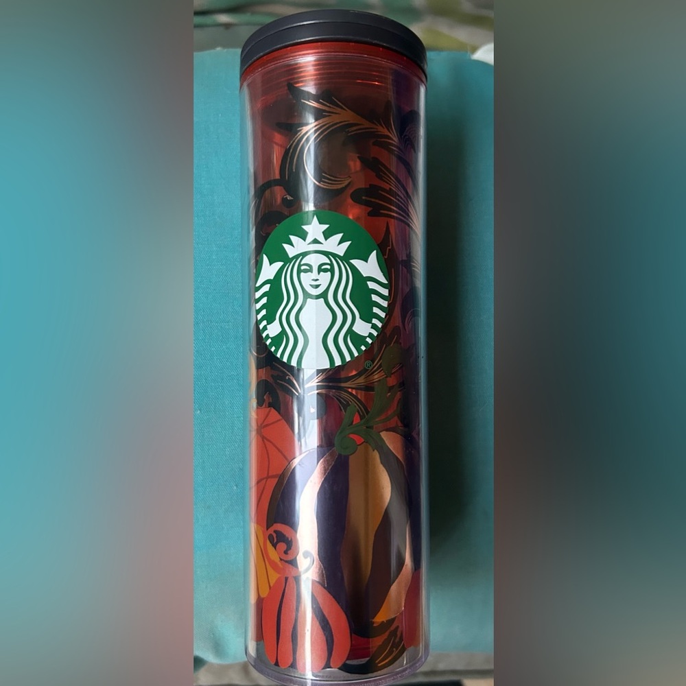 Starbucks Halloween Limited Edition pumpkin and cat Cup